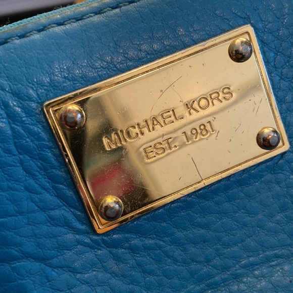 Michael Kors wallet - Picture 2 of 8